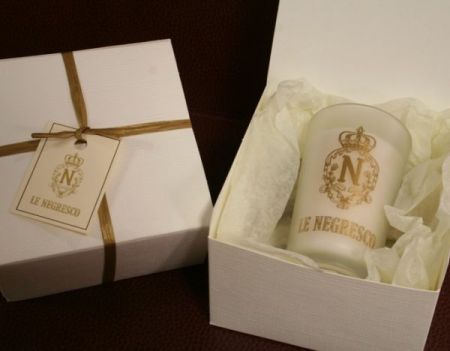 Personalized perfumed candle